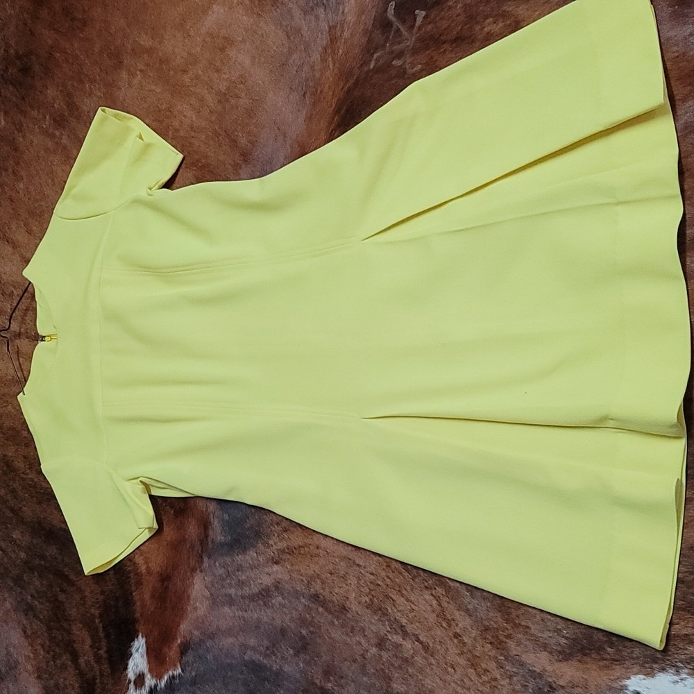 Vintage dress authentic 1970's bright yellow polyester short sleeves sz Large